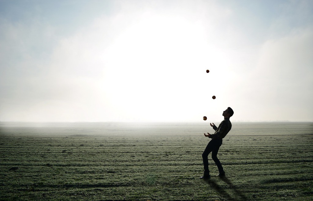 juggler-1216853_1280-jonglieren-pixabay